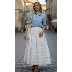 Ralph Lauren Country 100% Cotton White Pleated Vintage White Skirt with pockets